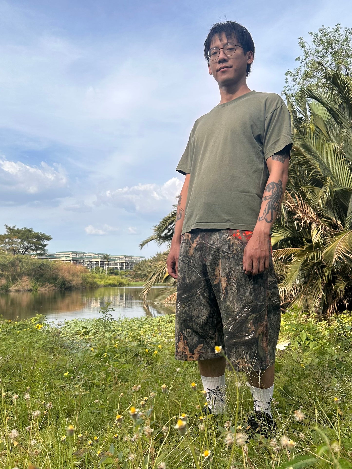 Real Tree / Orange Camo shorts