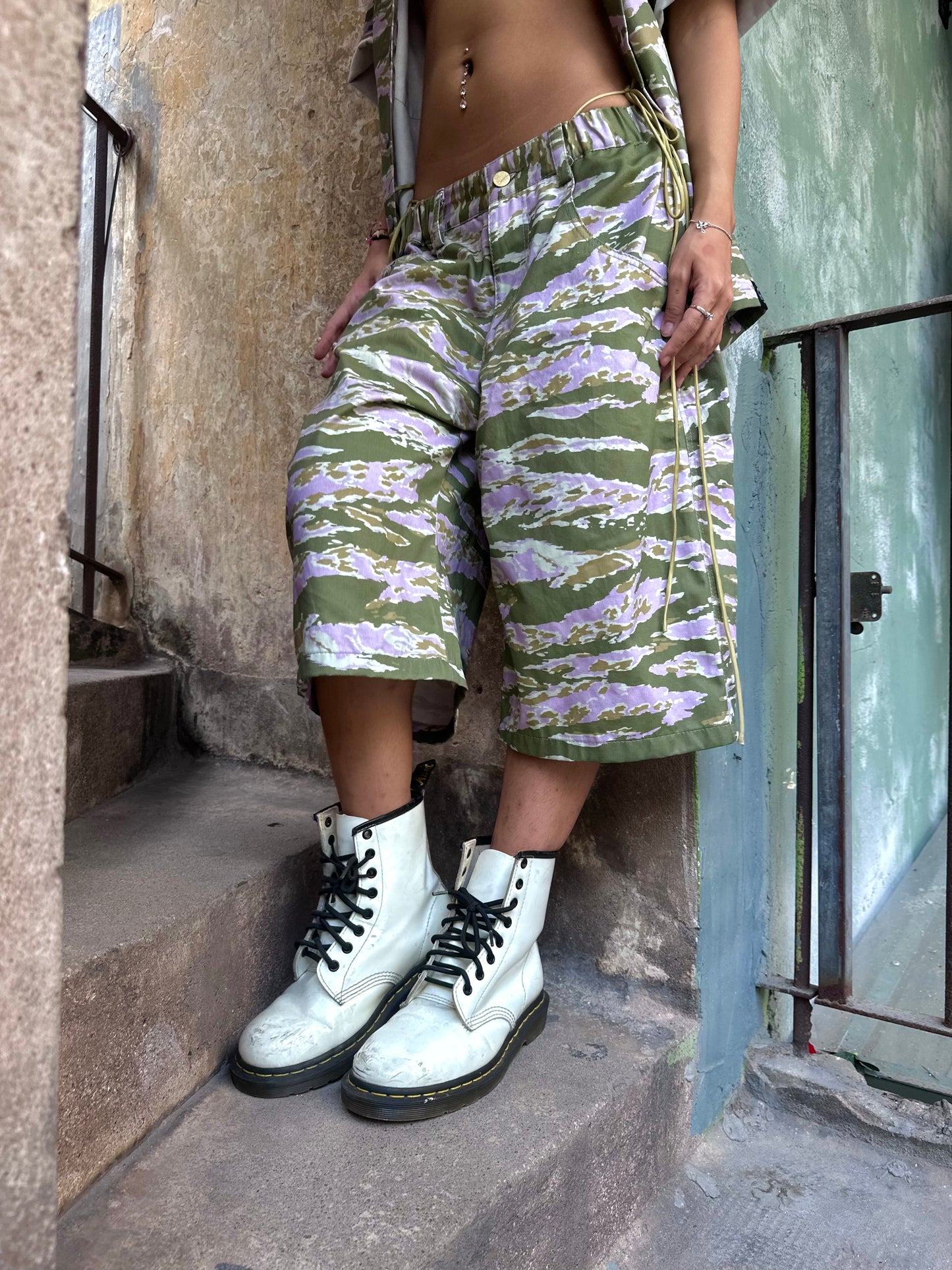 Loose fit Baby Camo shorts